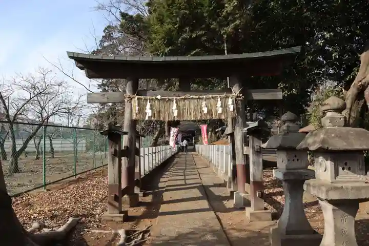 馬場氷川神社の鳥居