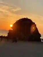 稲佐の浜 弁天島の景色