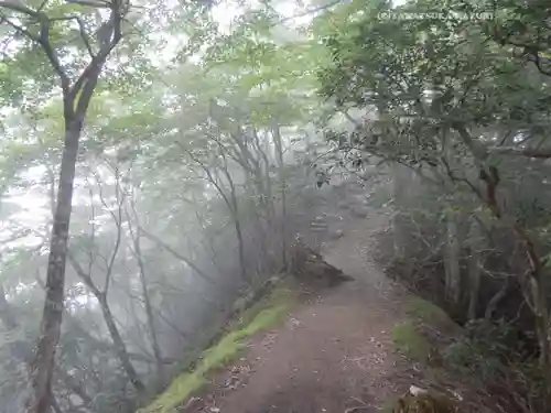 三峯神社奥宮(埼玉県)