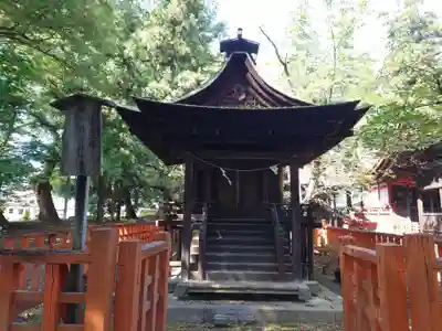 大井俣窪八幡神社の末社・摂社