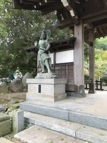 光明寺の像