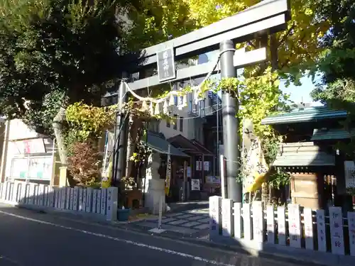 菊名神社の鳥居