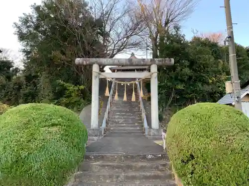 白山神社の鳥居