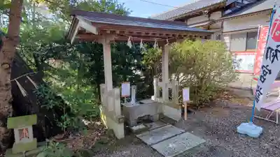 櫻井子安神社の手水舎