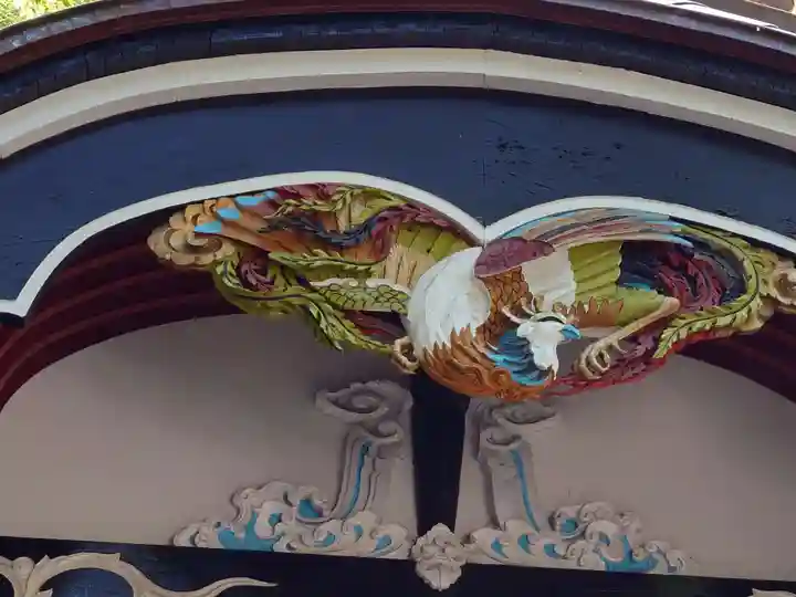 新屋山神社(山梨県)