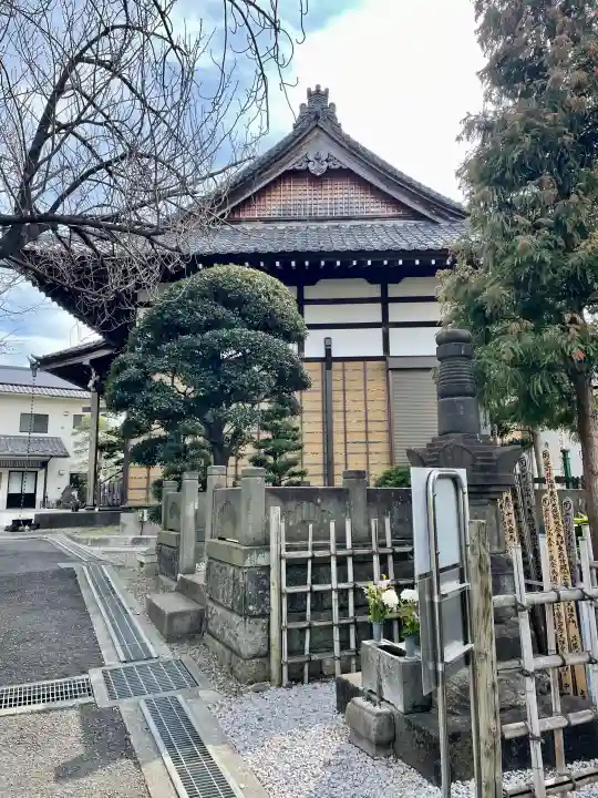 西念寺の{uncategorized: "未分類", other: "その他", undefined: "問題あり", building: "その他建物", grave: "お墓", sacred_gate: "鳥居", guardian: "狛犬", statue: "像", buddha: "仏像", history: "歴史", nature: "自然", garden: "庭園", animal: "動物", pagoda: "塔", temizu: "手水舎", mountain_gate: "山門・神門", sanctuary: "本殿・本堂", subordinate: "末社・摂社", art: "芸術", scenery: "景色", jizo: "地蔵", ema: "絵馬", goshuin: "御朱印", omikuji: "おみくじ", items: "授与品その他", amulet: "お守り", goshuincho: "御朱印帳", eats: "食事", festival: "お祭り", votive_dance: "神楽", shichigosan: "七五三参", wedding: "結婚式", experience: "体験その他", initially: "初詣", around: "周辺", anti_infection: "感染症対策"}