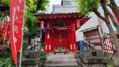 装束稲荷神社(王子稲荷神社境外摂社)の本殿・本堂