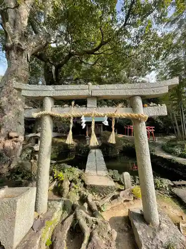 龍王神社の末社