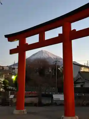 富士山本宮浅間大社の{uncategorized: "未分類", other: "その他", undefined: "問題あり", building: "その他建物", grave: "お墓", sacred_gate: "鳥居", guardian: "狛犬", statue: "像", buddha: "仏像", history: "歴史", nature: "自然", garden: "庭園", animal: "動物", pagoda: "塔", temizu: "手水舎", mountain_gate: "山門・神門", sanctuary: "本殿・本堂", subordinate: "末社・摂社", art: "芸術", scenery: "景色", jizo: "地蔵", ema: "絵馬", goshuin: "御朱印", omikuji: "おみくじ", items: "授与品その他", amulet: "お守り", goshuincho: "御朱印帳", eats: "食事", festival: "お祭り", votive_dance: "神楽", shichigosan: "七五三参", wedding: "結婚式", experience: "体験その他", initially: "初詣", around: "周辺", anti_infection: "感染症対策"}