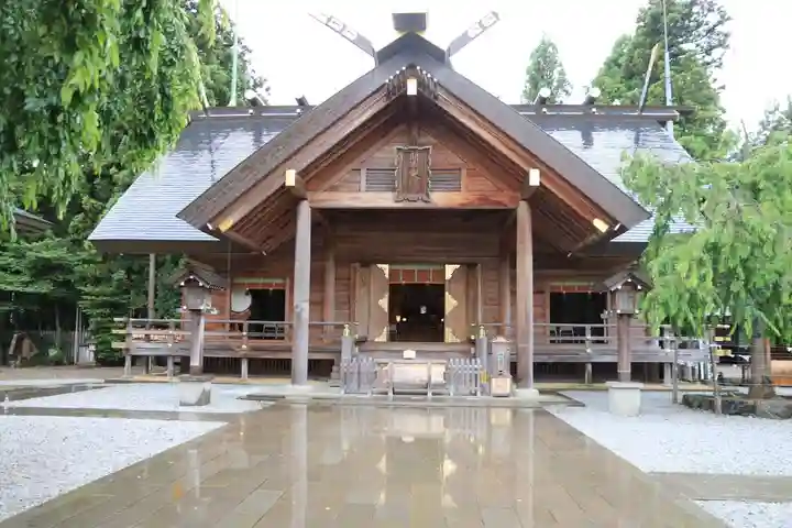 開成山大神宮の本殿・本堂