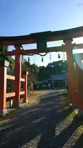 丹生官省符神社の鳥居