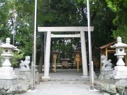 櫲樟尾神社の鳥居