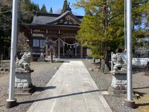 山口八幡宮の本殿