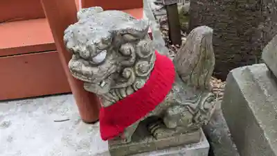 共栄稲荷神社の狛犬