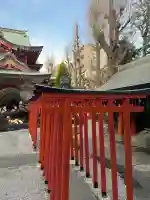 京濱伏見稲荷神社の{uncategorized: "未分類", other: "その他", undefined: "問題あり", building: "その他建物", grave: "お墓", sacred_gate: "鳥居", guardian: "狛犬", statue: "像", buddha: "仏像", history: "歴史", nature: "自然", garden: "庭園", animal: "動物", pagoda: "塔", temizu: "手水舎", mountain_gate: "山門・神門", sanctuary: "本殿・本堂", subordinate: "末社・摂社", art: "芸術", scenery: "景色", jizo: "地蔵", ema: "絵馬", goshuin: "御朱印", omikuji: "おみくじ", items: "授与品その他", amulet: "お守り", goshuincho: "御朱印帳", eats: "食事", festival: "お祭り", votive_dance: "神楽", shichigosan: "七五三参", wedding: "結婚式", experience: "体験その他", initially: "初詣", around: "周辺", anti_infection: "感染症対策"}