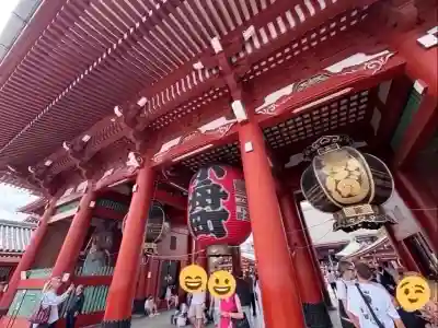 浅草寺の山門・神門