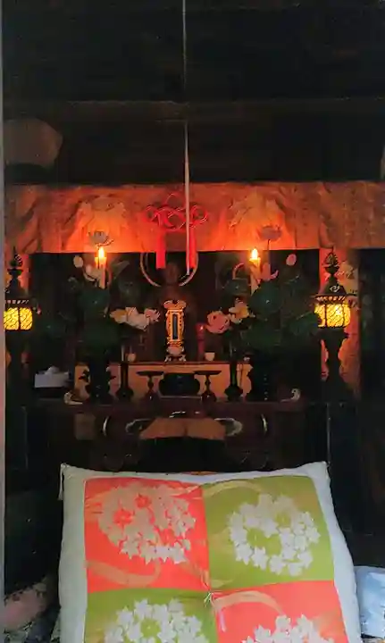 法山寺の本殿・本堂