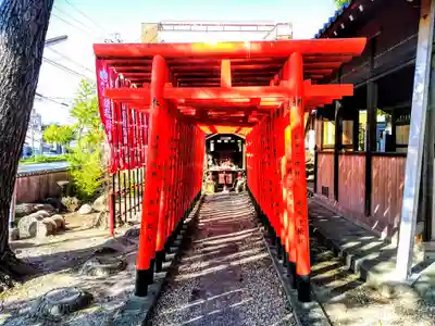 稲荷社（道徳稲荷神社）の鳥居