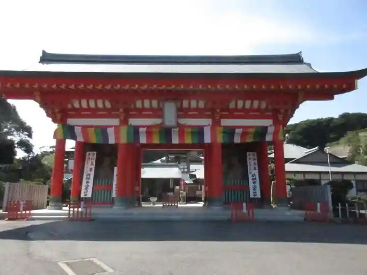 満願寺の山門・神門