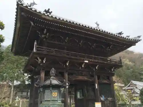 金剛城寺の山門・神門