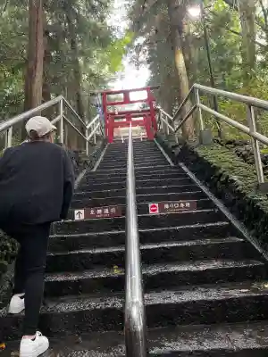 新屋山神社(山梨県)