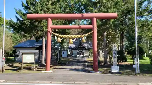 中札内神社の鳥居