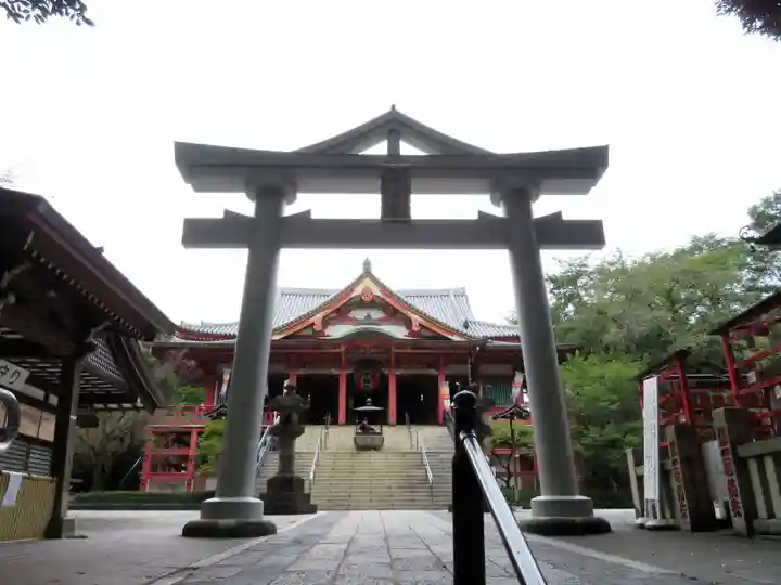 瀧泉寺(目黒不動尊)の鳥居