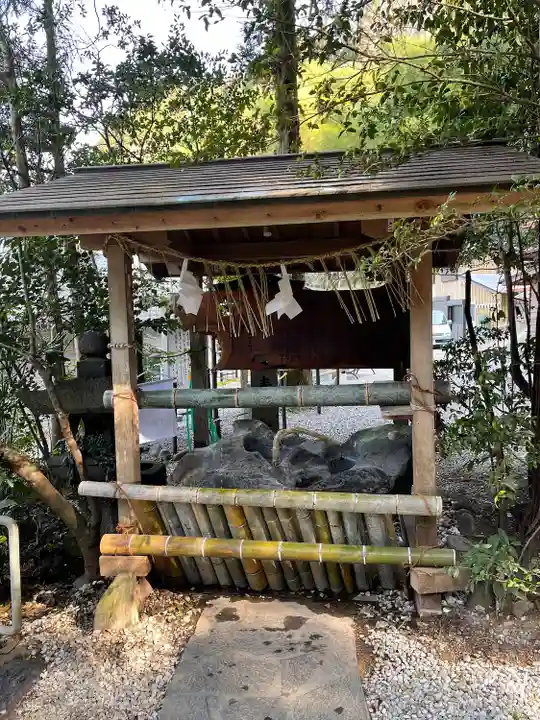 荒立神社の手水舎
