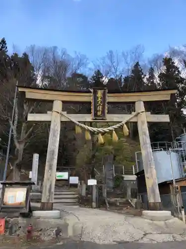 刈田嶺神社の鳥居