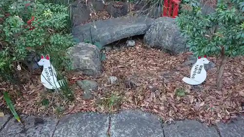 八重垣稲荷神社の狛犬