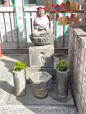 成田山 萬福院の地蔵