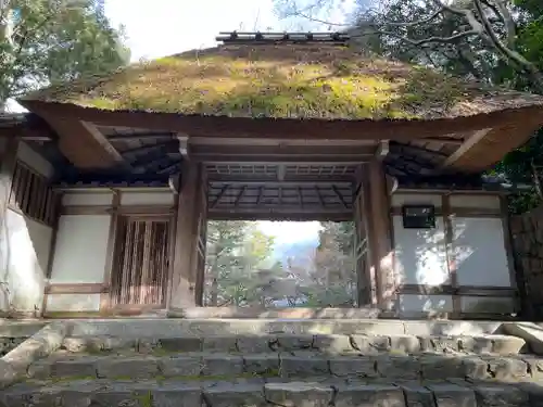 法然院の山門・神門
