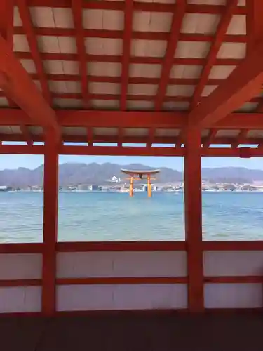 厳島神社の建物その他