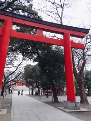 花園神社の鳥居