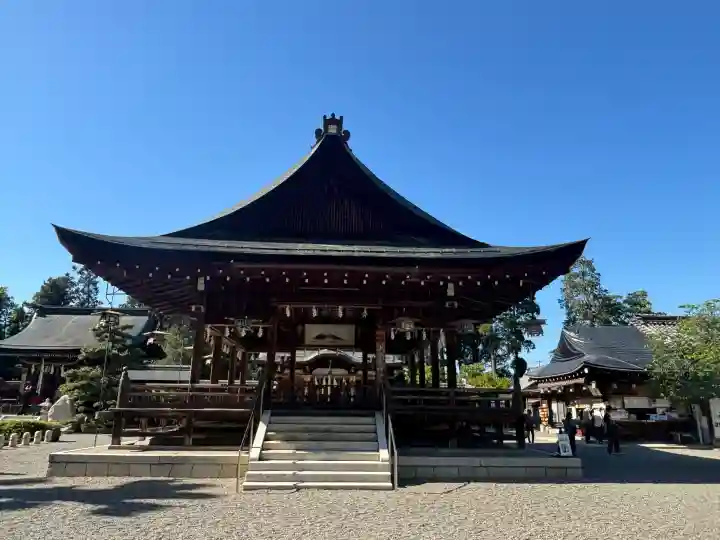 沙沙貴神社の{uncategorized: "未分類", other: "その他", undefined: "問題あり", building: "その他建物", grave: "お墓", sacred_gate: "鳥居", guardian: "狛犬", statue: "像", buddha: "仏像", history: "歴史", nature: "自然", garden: "庭園", animal: "動物", pagoda: "塔", temizu: "手水舎", mountain_gate: "山門・神門", sanctuary: "本殿・本堂", subordinate: "末社・摂社", art: "芸術", scenery: "景色", jizo: "地蔵", ema: "絵馬", goshuin: "御朱印", omikuji: "おみくじ", items: "授与品その他", amulet: "お守り", goshuincho: "御朱印帳", eats: "食事", festival: "お祭り", votive_dance: "神楽", shichigosan: "七五三参", wedding: "結婚式", experience: "体験その他", initially: "初詣", around: "周辺", anti_infection: "感染症対策"}