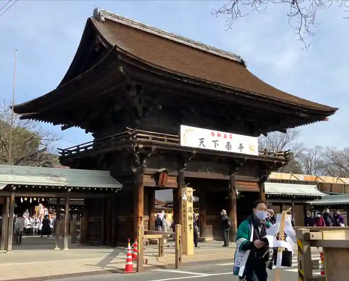 尾張大國霊神社(国府宮)の山門・神門