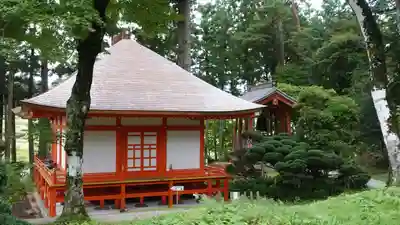 達谷窟毘沙門堂(岩手県)