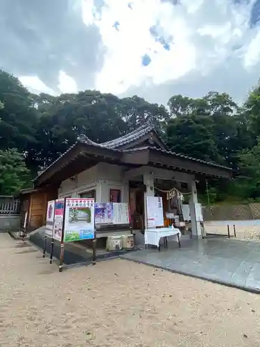 日峯神社の本殿・本堂