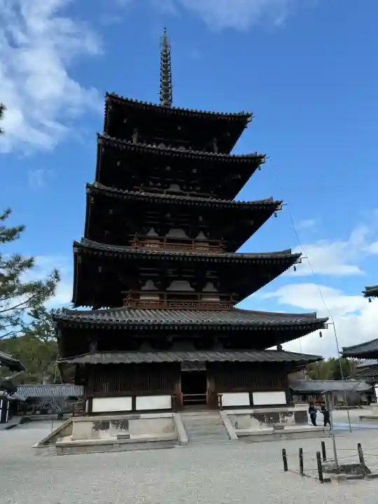 法隆寺の{uncategorized: "未分類", other: "その他", undefined: "問題あり", building: "その他建物", grave: "お墓", sacred_gate: "鳥居", guardian: "狛犬", statue: "像", buddha: "仏像", history: "歴史", nature: "自然", garden: "庭園", animal: "動物", pagoda: "塔", temizu: "手水舎", mountain_gate: "山門・神門", sanctuary: "本殿・本堂", subordinate: "末社・摂社", art: "芸術", scenery: "景色", jizo: "地蔵", ema: "絵馬", goshuin: "御朱印", omikuji: "おみくじ", items: "授与品その他", amulet: "お守り", goshuincho: "御朱印帳", eats: "食事", festival: "お祭り", votive_dance: "神楽", shichigosan: "七五三参", wedding: "結婚式", experience: "体験その他", initially: "初詣", around: "周辺", anti_infection: "感染症対策"}