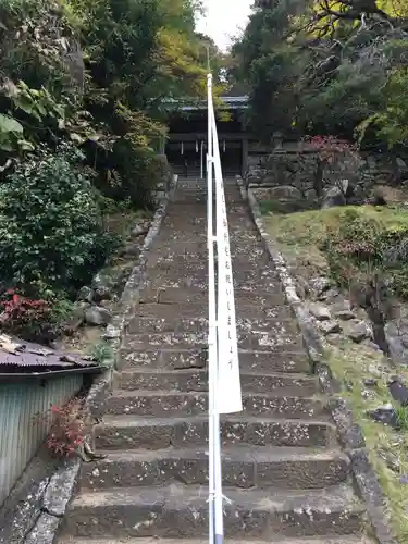 黒戸奈神社の建物その他