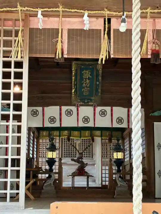諏訪神社の本殿・本堂