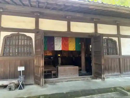 円応寺の{uncategorized: "未分類", other: "その他", undefined: "問題あり", building: "その他建物", grave: "お墓", sacred_gate: "鳥居", guardian: "狛犬", statue: "像", buddha: "仏像", history: "歴史", nature: "自然", garden: "庭園", animal: "動物", pagoda: "塔", temizu: "手水舎", mountain_gate: "山門・神門", sanctuary: "本殿・本堂", subordinate: "末社・摂社", art: "芸術", scenery: "景色", jizo: "地蔵", ema: "絵馬", goshuin: "御朱印", omikuji: "おみくじ", items: "授与品その他", amulet: "お守り", goshuincho: "御朱印帳", eats: "食事", festival: "お祭り", votive_dance: "神楽", shichigosan: "七五三参", wedding: "結婚式", experience: "体験その他", initially: "初詣", around: "周辺", anti_infection: "感染症対策"}