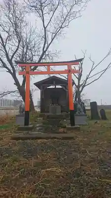 作田島船魂稲荷神社の鳥居