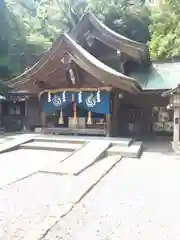 若宮八幡宮の本殿