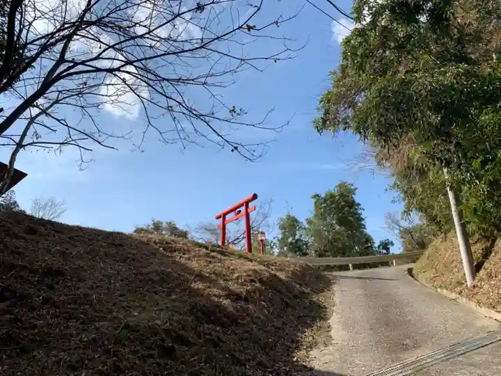 郷蔵神社のその他建物