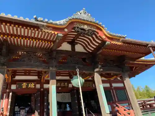 慈恩寺の本殿