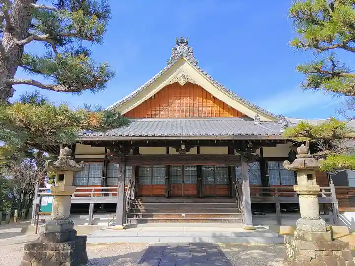 西岸寺の本殿・本堂