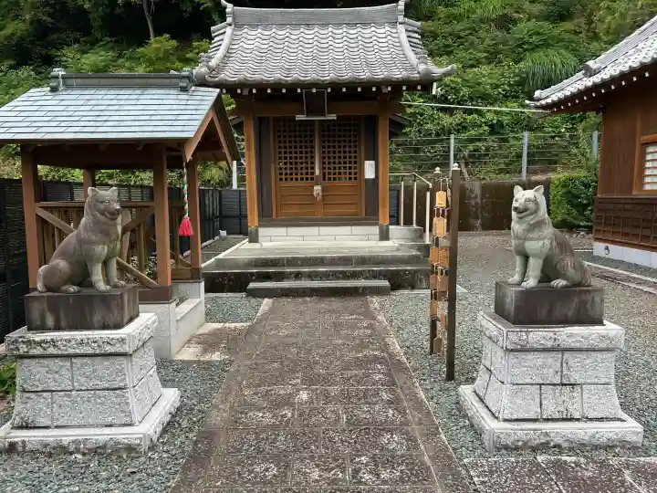 黒犬神社(静岡県)