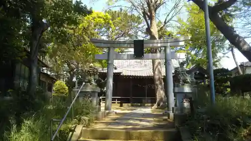 茂侶神社の鳥居