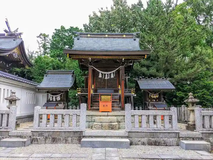 景行天皇社の末社・摂社